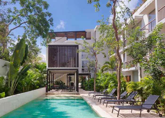 Aruna Tulum