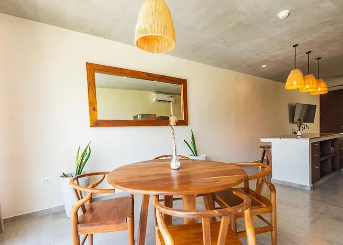 Aruna Apartment