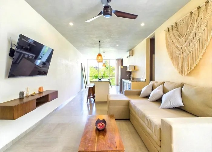 Aruna Apartment